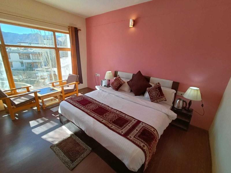 Hotel Malik Residency image