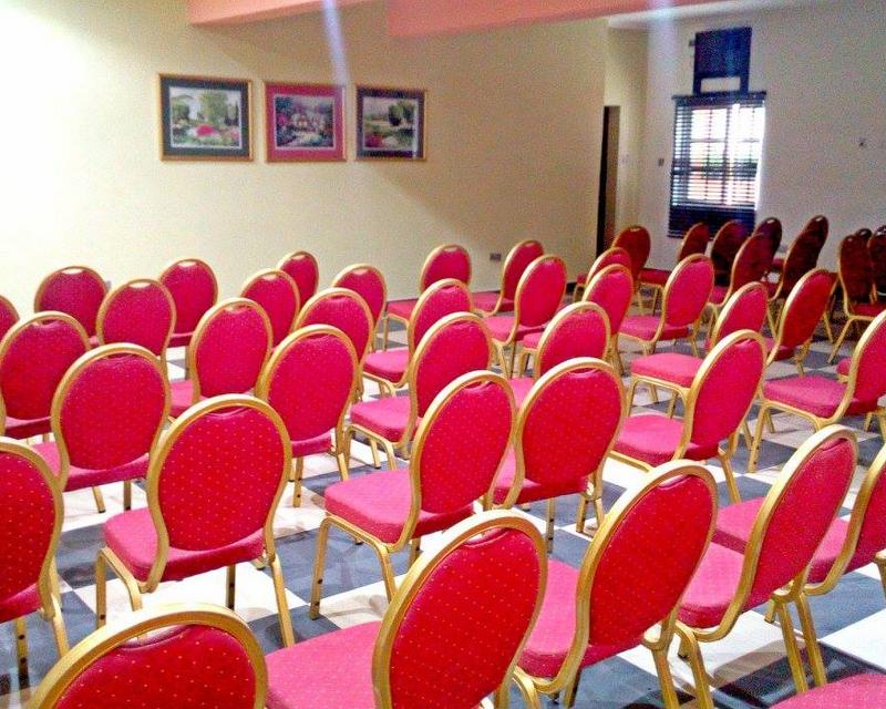 Hard Break Hotels & Suites