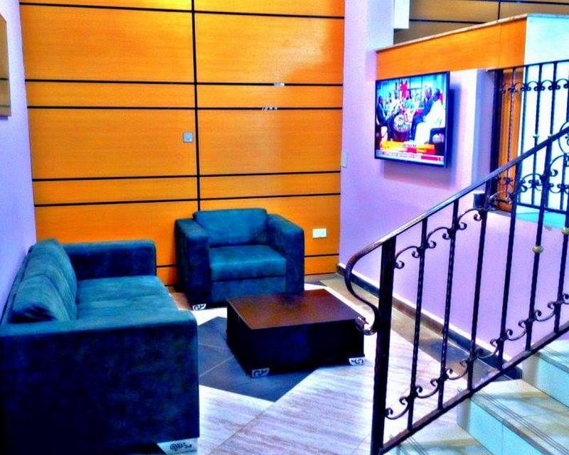 Hard Break Hotels & Suites