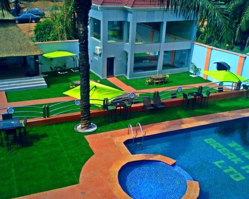 Hard Break Hotels & Suites