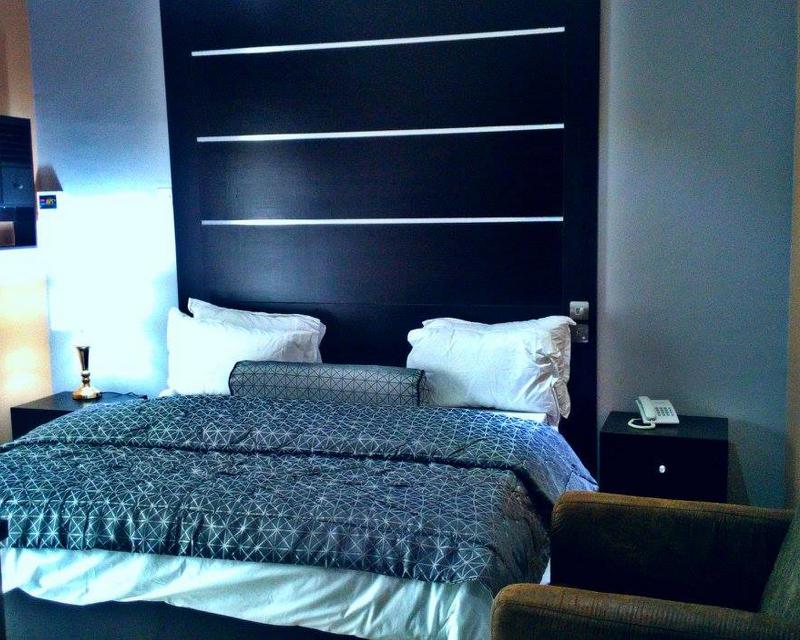 Hard Break Hotels & Suites 5