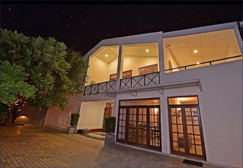 The Villa In Lavinia image