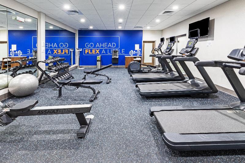 Holiday Inn Express Suites Houston Sw Rosenberg image