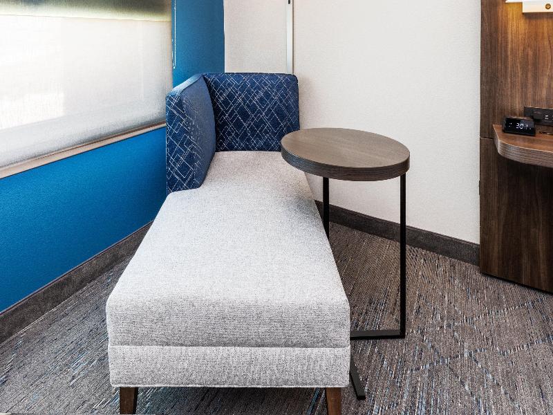 Holiday Inn Express Suites Houston Sw Rosenberg image