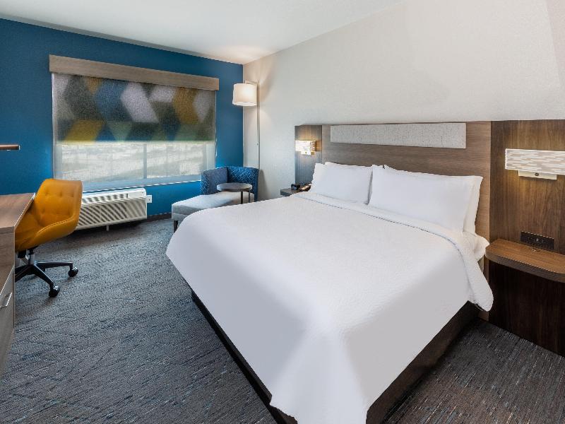 Holiday Inn Express Suites Houston Sw Rosenberg image