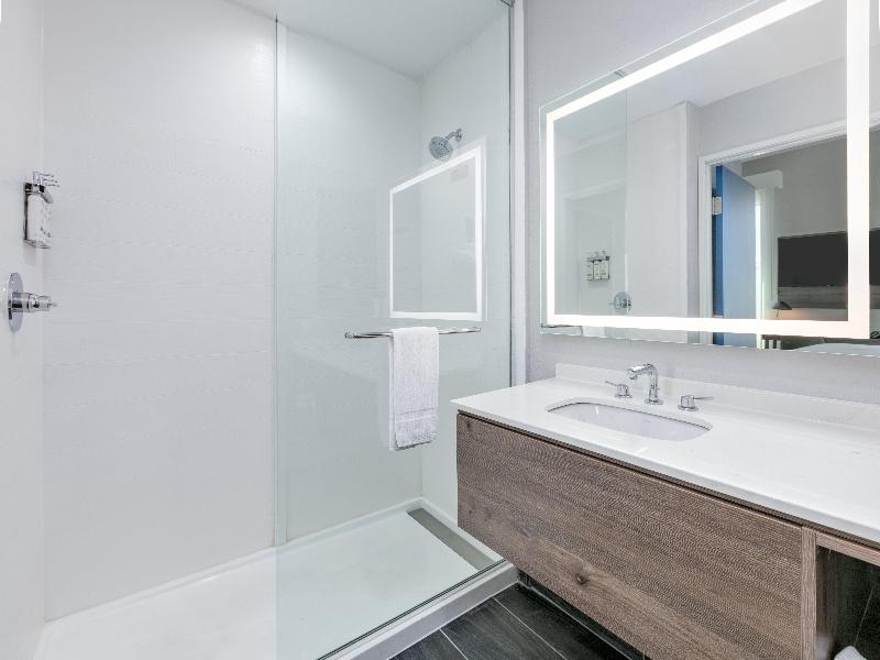 Staybridge Suites San Antonio Richland Hills image