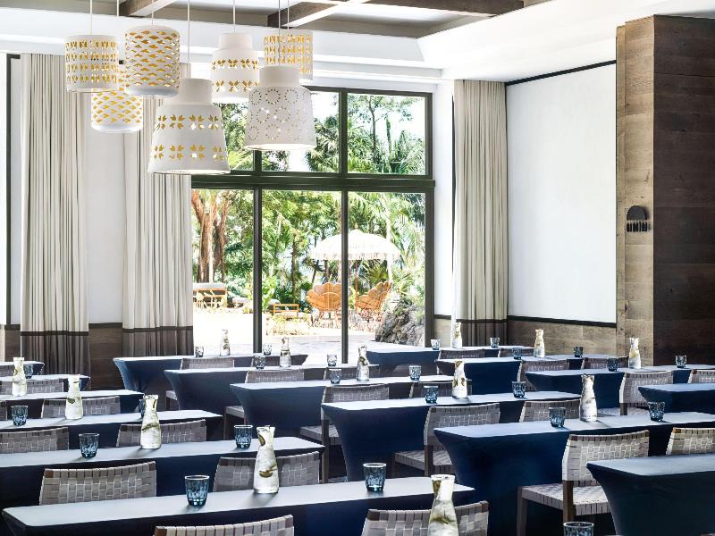 Kimpton Grand Roatan Resort And Spa image