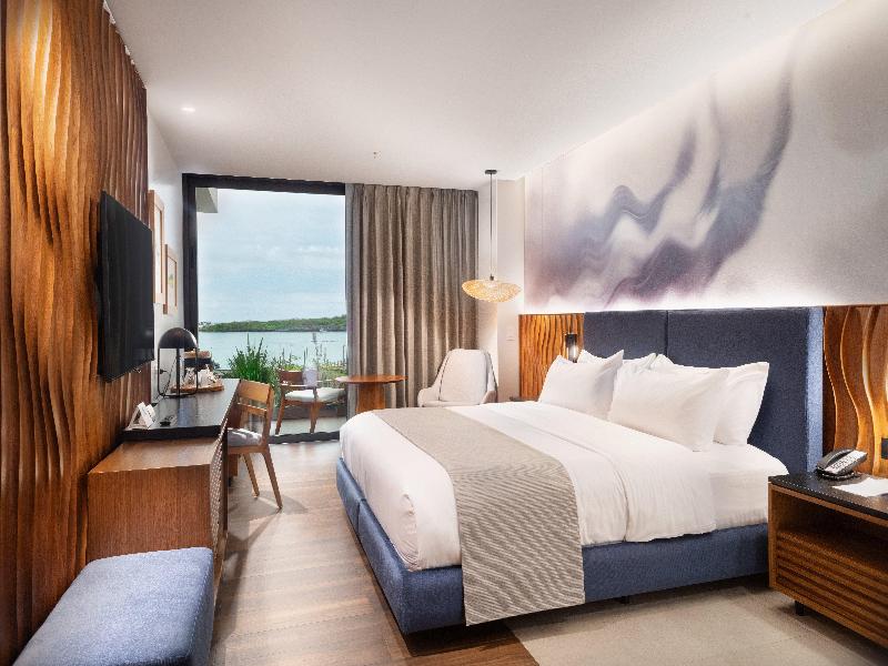 Hotel Indigo Galapagos image