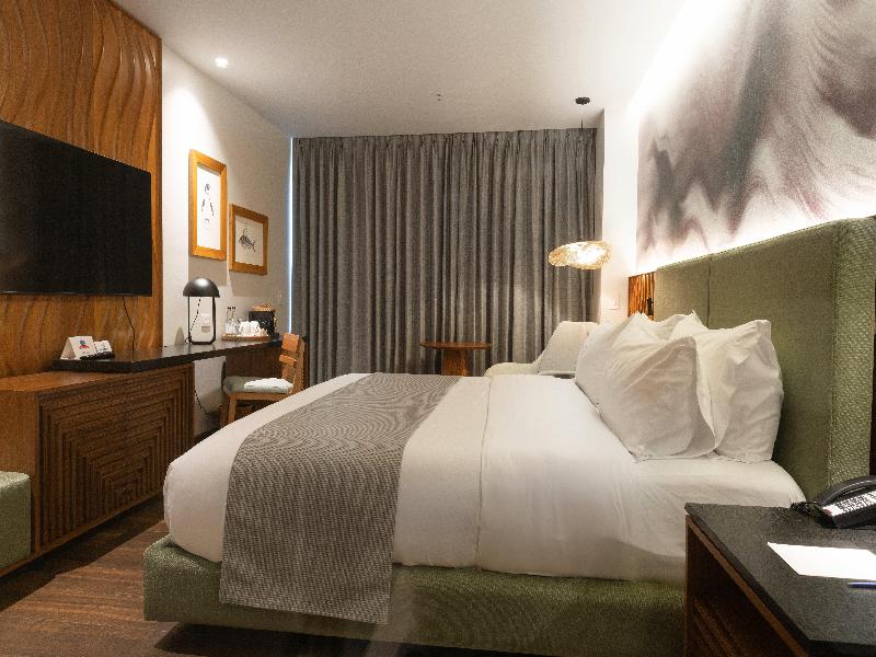 Hotel Indigo Galapagos image