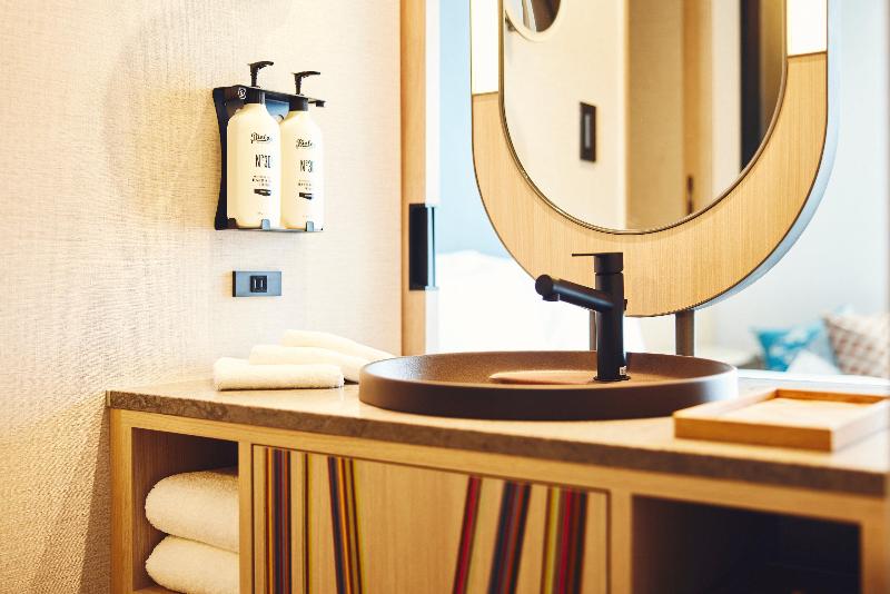 Hotel Indigo Tokyo Shibuya image