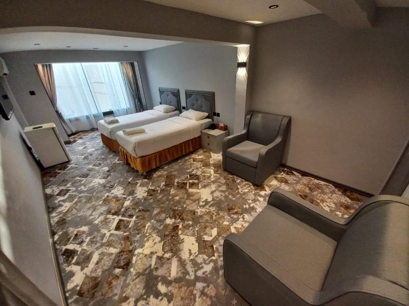 Sur Hotel image