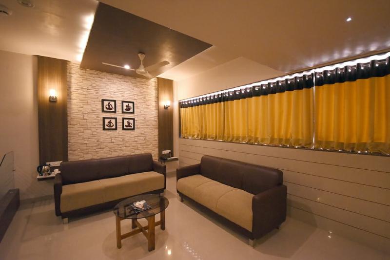 Hotel Vishal International image