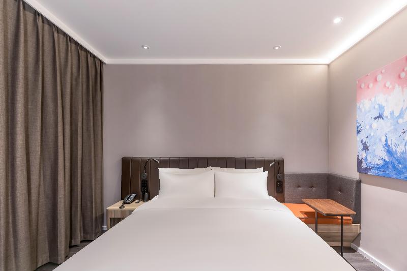 Hanting Hotel Suzhou East Bianhe Road image