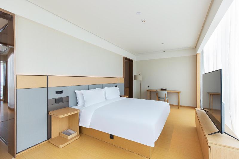 Ji Hotel Botou Shilixiang Wenbo Park
