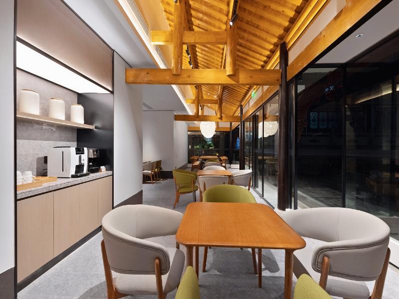 Ji Hotel Chongqing Bishan Cbd Xiuhu Park image