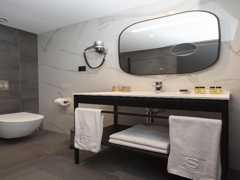 Sercotel Plana Suites image