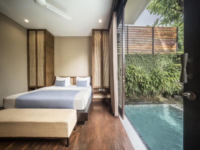 Canggu Circle Villa By Ini Vie Hospitality image