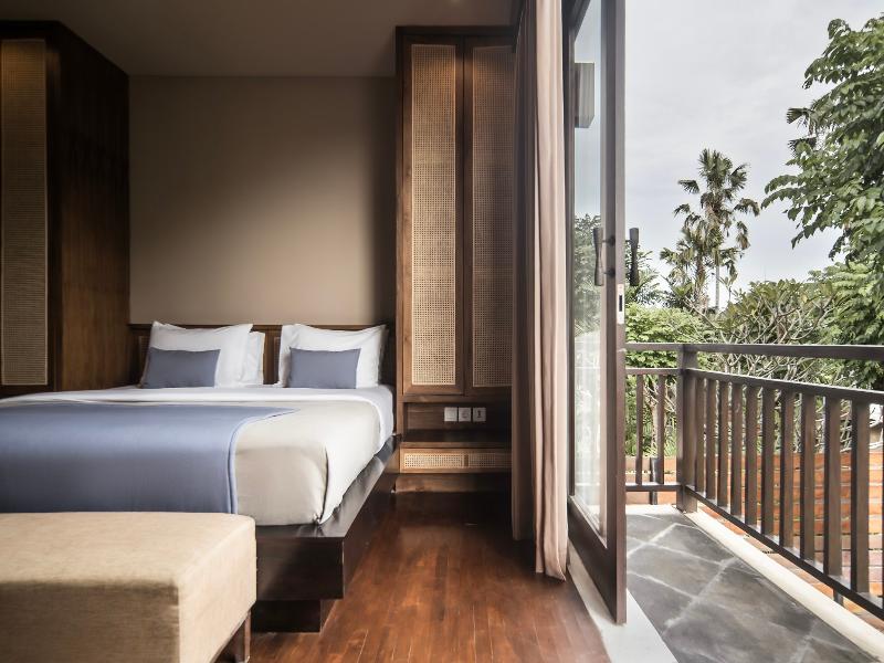 Canggu Circle Villa By Ini Vie Hospitality image