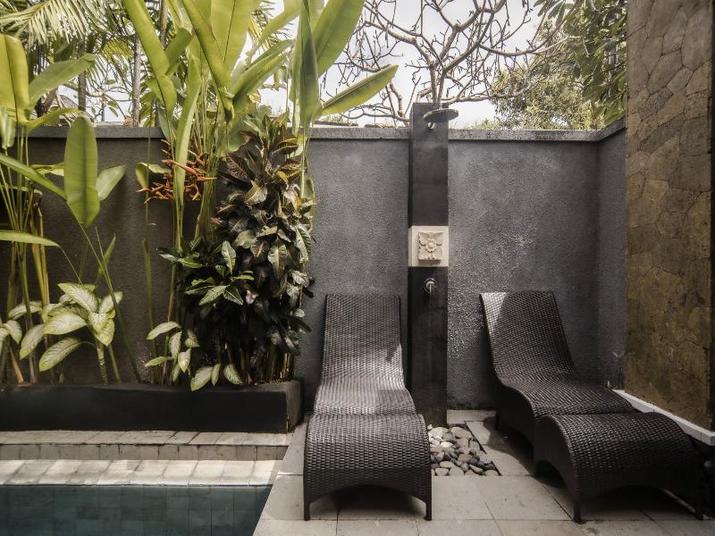 Canggu Circle Villa By Ini Vie Hospitality image