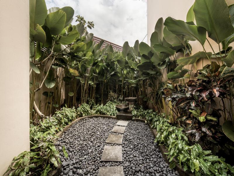Canggu Circle Villa By Ini Vie Hospitality image