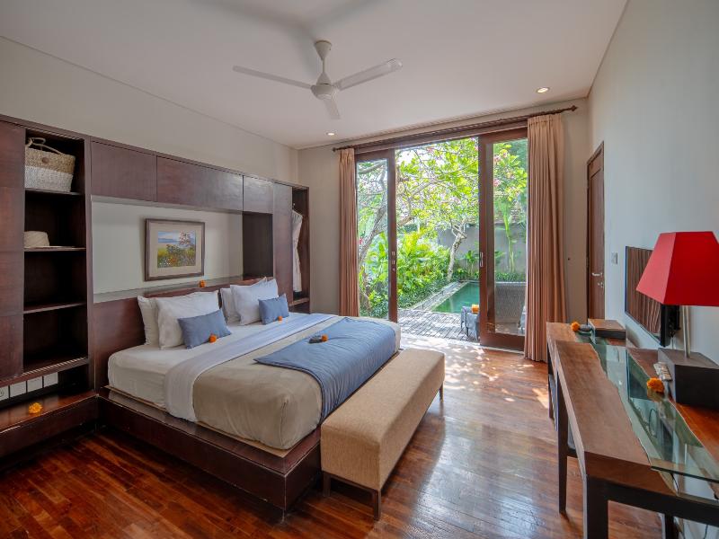 Canggu Circle Villa By Ini Vie Hospitality image