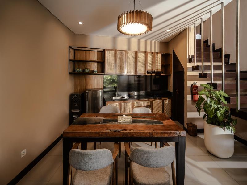 Canggu Circle Villa By Ini Vie Hospitality image
