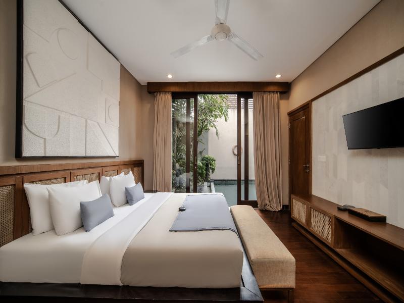 Canggu Circle Villa By Ini Vie Hospitality image