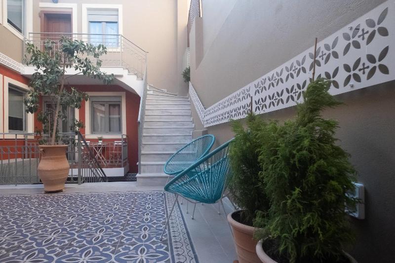 Athenian Yard Suites image