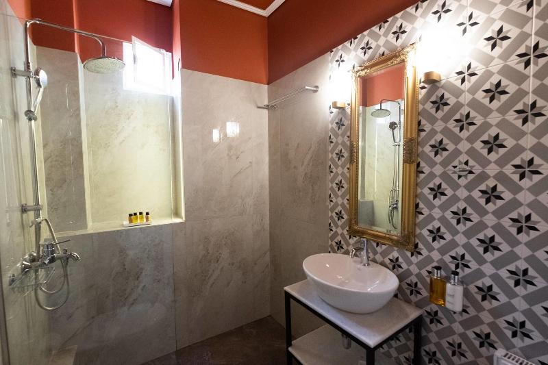 Athenian Yard Suites image