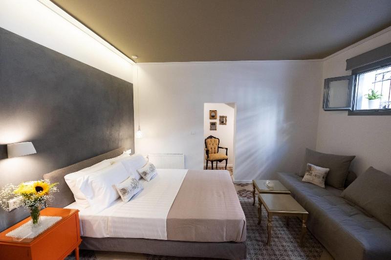 Athenian Yard Suites image