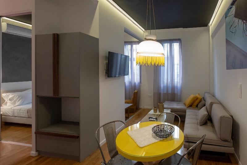 Athenian Yard Suites image