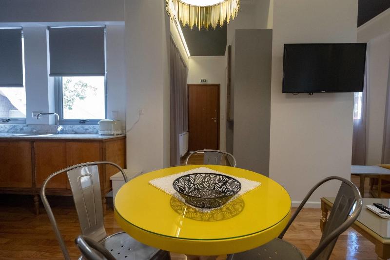 Athenian Yard Suites image