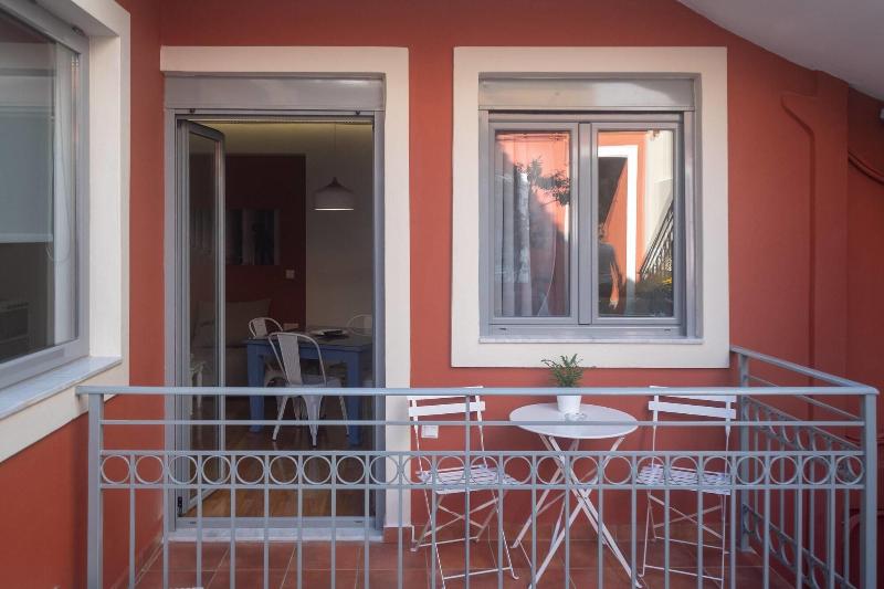 Athenian Yard Suites image