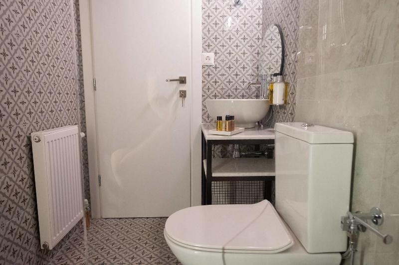 Athenian Yard Suites image