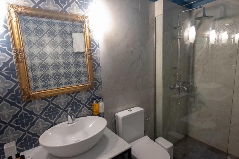 Athenian Yard Suites image