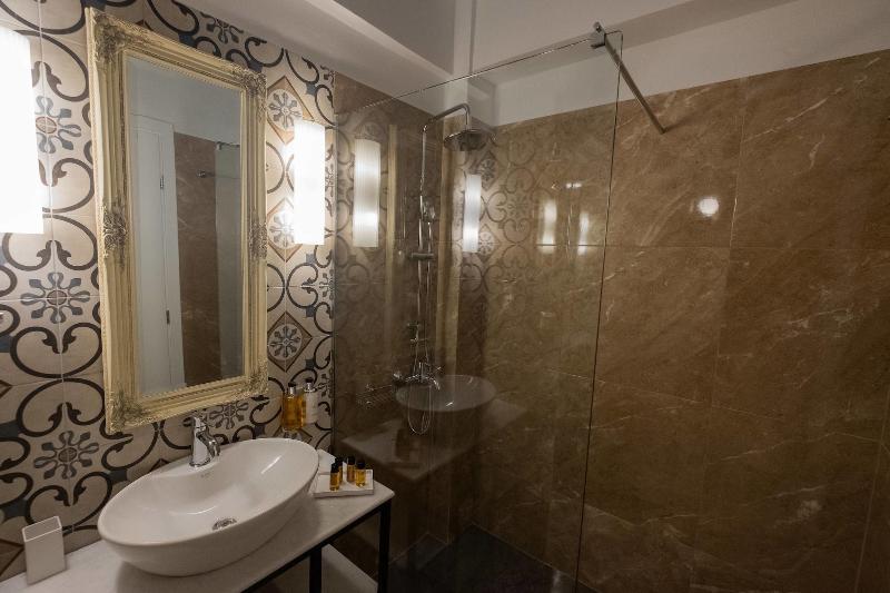 Athenian Yard Suites image