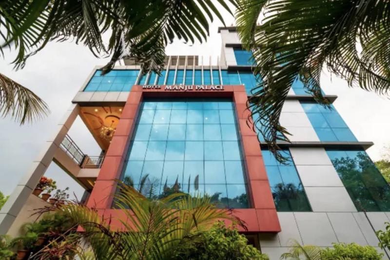 Hotel Manju Palace 3