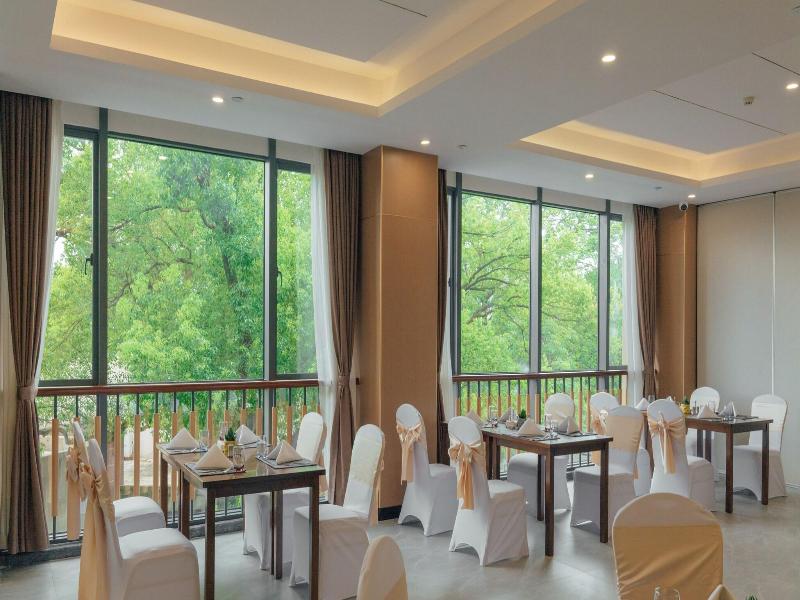 White Swan Guest House Meizhou