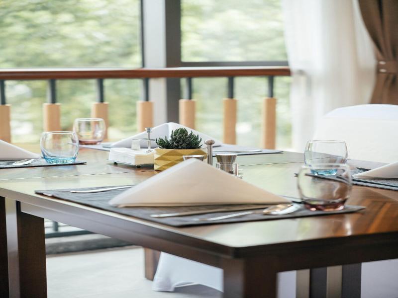 White Swan Guest House Meizhou