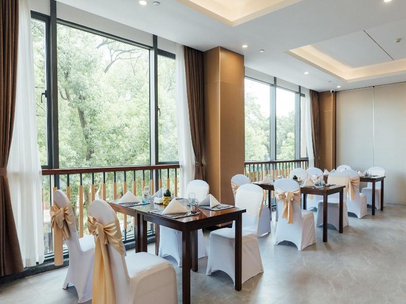White Swan Guest House Meizhou