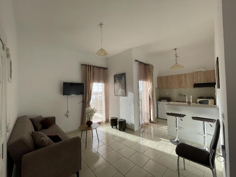 Sea View Apts & Suites By Pachiplex image