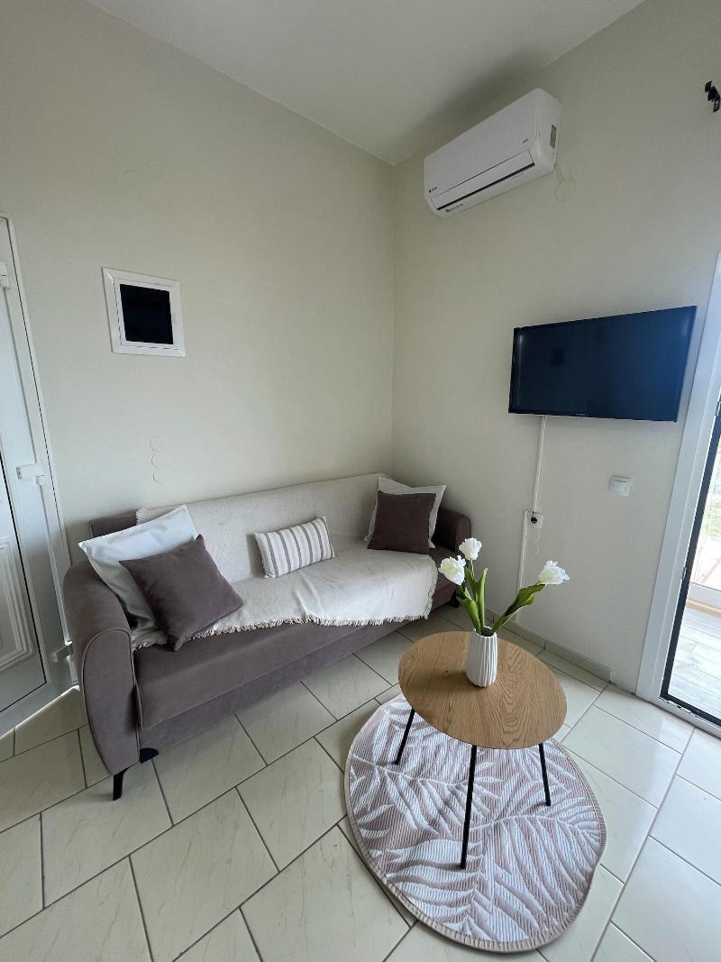 Sea View Apts & Suites By Pachiplex image