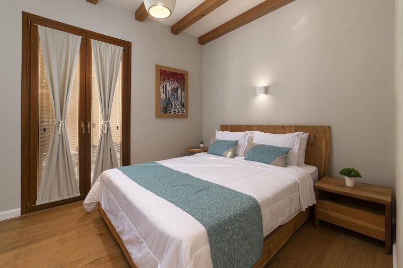 Andros 4 All Seasons Villas & Suites - Agios Nikol image