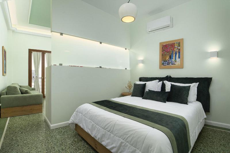 Andros 4 All Seasons Villas & Suites - Agios Nikol image