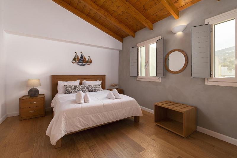 Andros 4 All Seasons Villas & Suites - Agios Nikol image