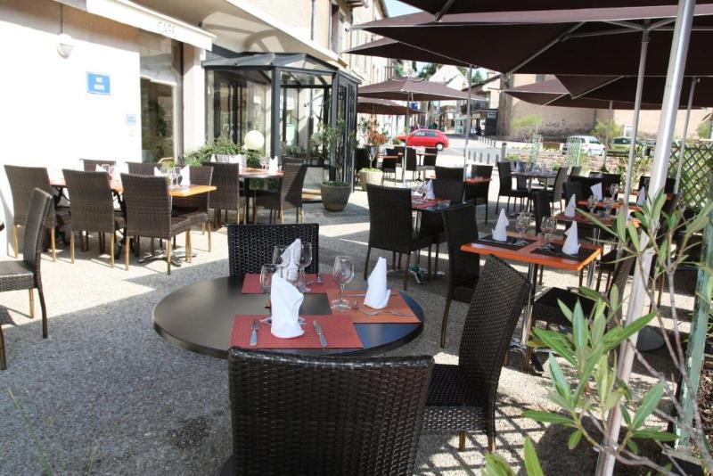 Logis Hotel Des Voyageurs image