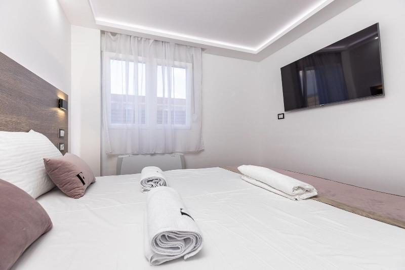 Fors Resort & Spa image