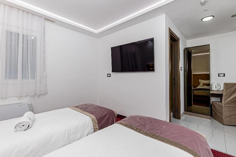 Fors Resort & Spa image
