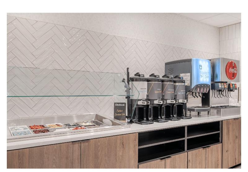 Holiday Inn Express Federal Way - Seattle South image