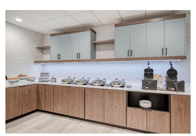 Holiday Inn Express Federal Way - Seattle South image